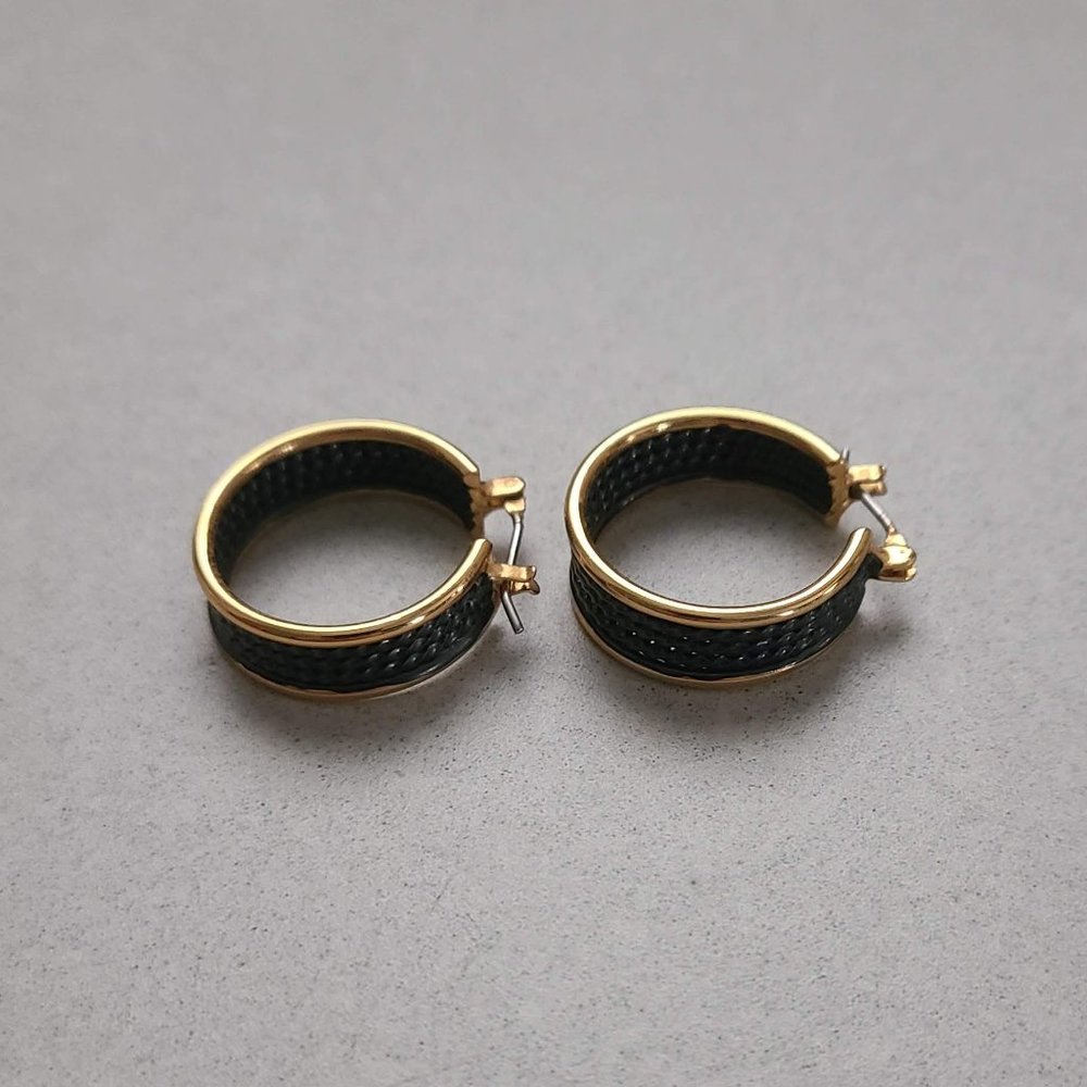 Black & Gold Fashion Hoop Earrings - Picture 7 of 8